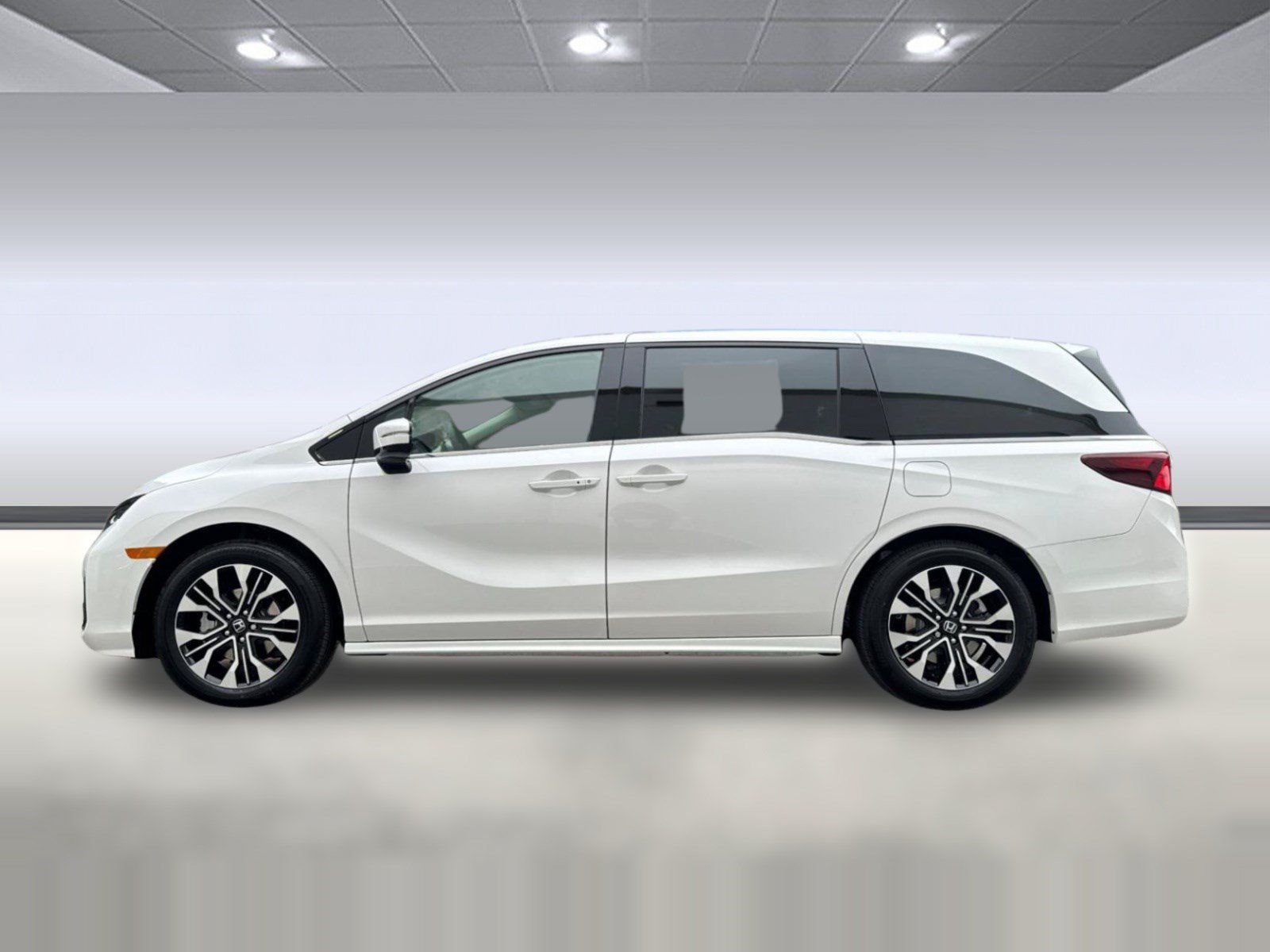 New 2027 Honda Odyssey Elite image 2