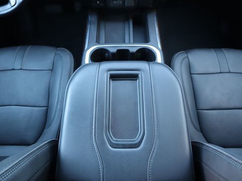 Used 2021 Chevrolet Silverado 1500 High Country w/ Safety Package II image 16