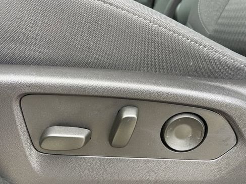 Used 2024 Chevrolet Silverado 1500 Custom RWD image 24