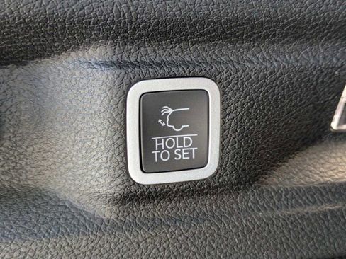 New 2026 Jeep Grand Cherokee L Summit w/ Obsidian Package AWD/4WD image 13