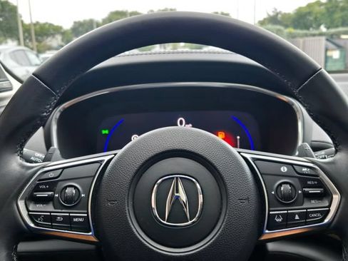 Certified 2025 Acura MDX SH-AWD w/ Technology Package image 22