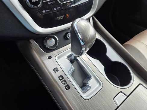 Used 2015 Nissan Murano Platinum w/ Platinum Technology Package AWD/4WD image 37