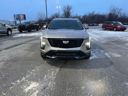 Used 2024 Cadillac XT4 Sport image 8