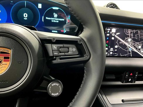 New 2026 Porsche Macan 4 Electric AWD/4WD image 20
