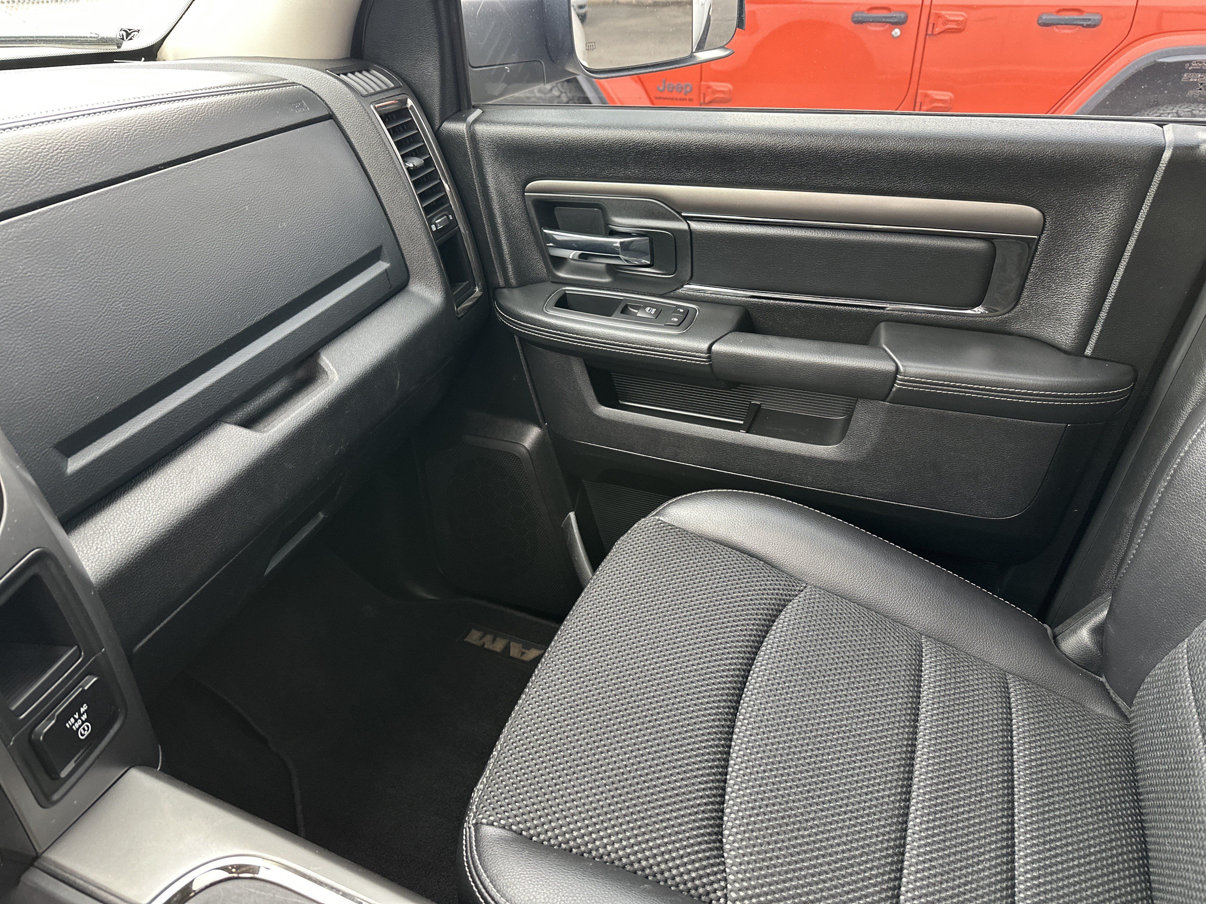 Used 2017 RAM 1500 Sport AWD/4WD image 24