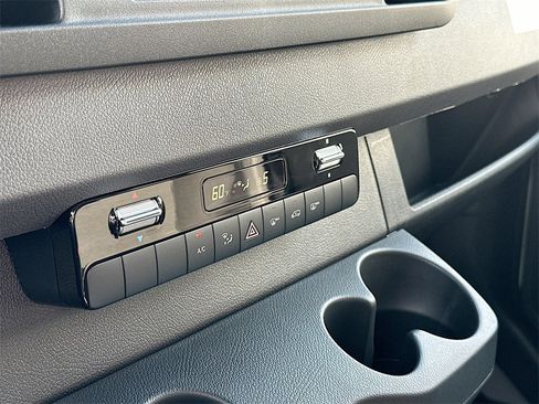 New 2025 Mercedes-Benz Sprinter 2500 image 15