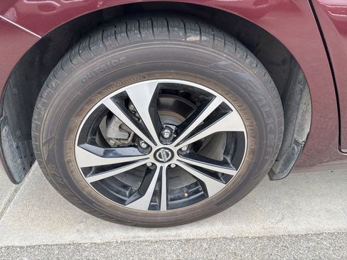 Used 2022 Nissan Sentra SV w/ All-Weather Package FWD image 10