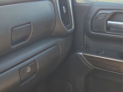 Used 2021 Chevrolet Silverado 1500 LT w/ Texas Edition Plus RWD image 15