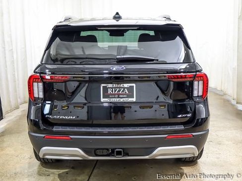 Used 2026 Ford Explorer Platinum w/ LUX Leather Package AWD/4WD image 8