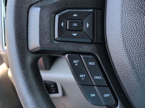 Used 2017 Ford F250 XLT AWD/4WD image 18