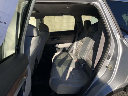 Used 2019 Honda CR-V EX image 17