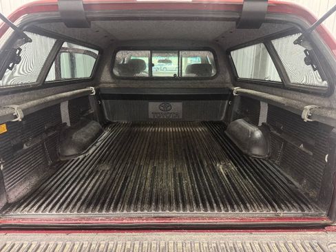 Used 2003 Toyota Tundra SR5 w/ TRD Off-Road Pkg AWD/4WD image 9