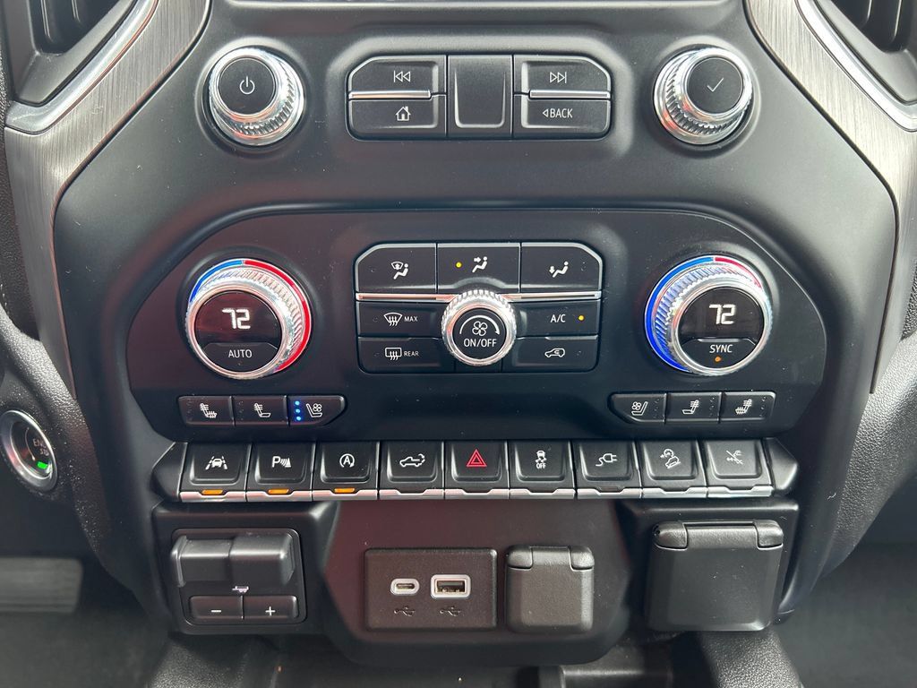 Used 2019 GMC Sierra 1500 Denali w/ Denali Ultimate Package AWD/4WD image 31