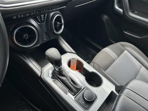Used 2023 Chevrolet Blazer LT FWD image 32