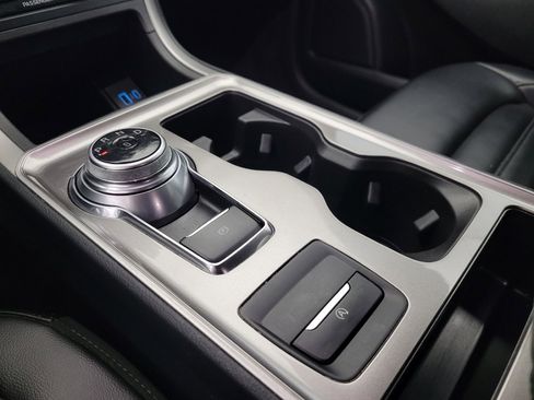 Used 2023 Ford Edge SEL image 26