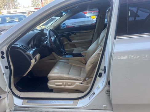 Used 2010 Acura TL w/Tech 4dr Sedan w/Technology image 9