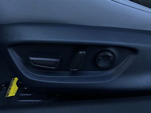 New 2026 Toyota Camry SE image 10