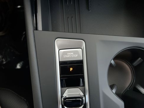 New 2026 Volkswagen Atlas Cross Sport SE AWD/4WD image 25
