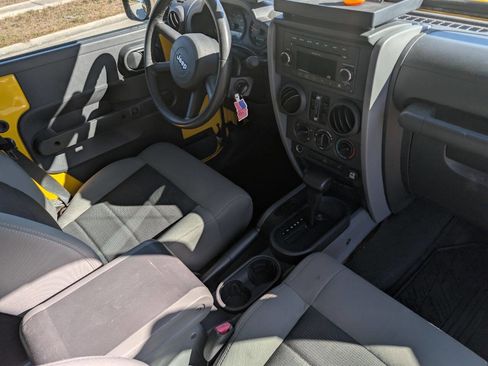 Used 2009 Jeep Wrangler Unlimited X image 20