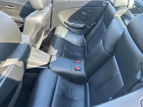 Used 2006 BMW 650i Convertible image 10