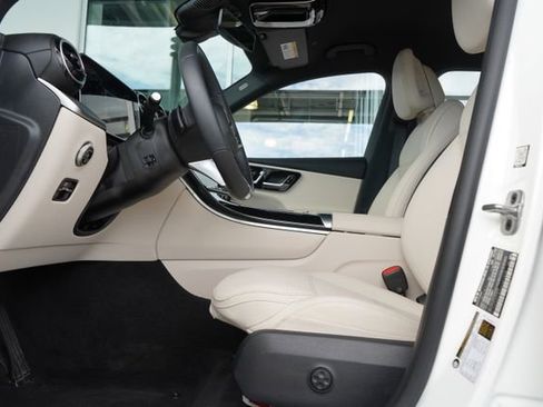 Certified 2025 Mercedes-Benz GLC 350e 4MATIC image 30