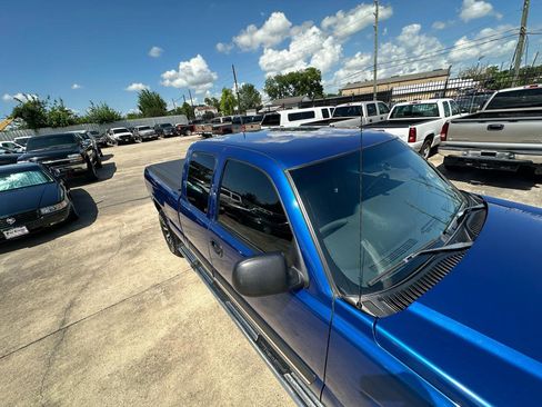 Used 2003 Chevrolet Silverado 1500 LS w/ Off-Road Package AWD/4WD image 26