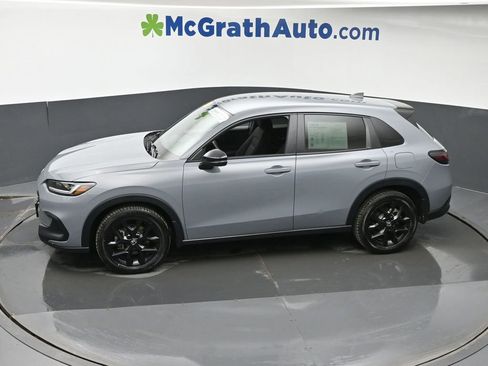 Used 2024 Honda HR-V Sport image 18