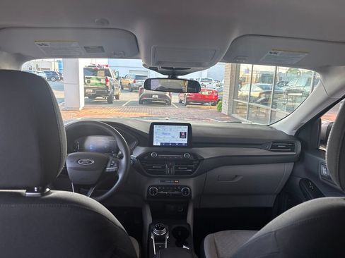 Used 2025 Ford Escape Active FWD image 8