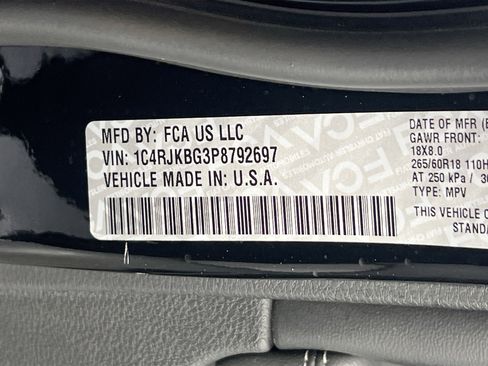 Used 2023 Jeep Grand Cherokee L Limited image 33