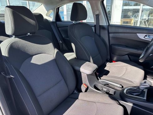 Used 2024 Kia Forte LXS image 11