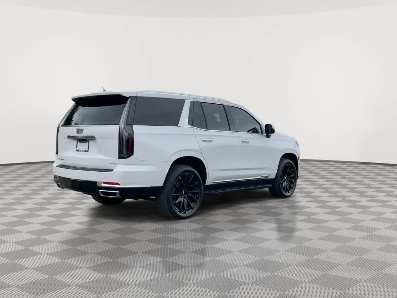 Certified 2025 Cadillac Escalade Premium Luxury w/ LPO, Floor Liner Package AWD/4WD image 8