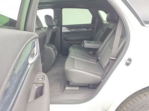 Used 2022 Cadillac XT5 Premium Luxury AWD/4WD image 43