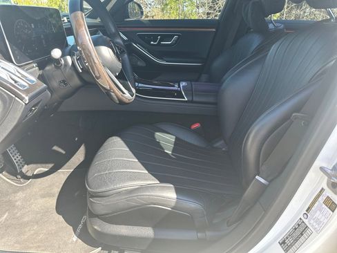 Certified 2023 Mercedes-Benz S 500 4MATIC w/ AMG Line image 19