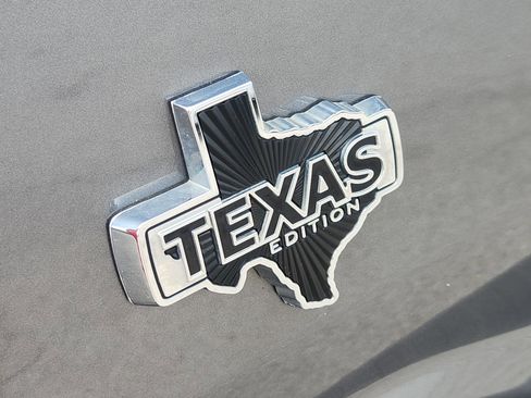 Used 2022 Ford F150 XLT w/ Equipment Group 302A High AWD/4WD image 13