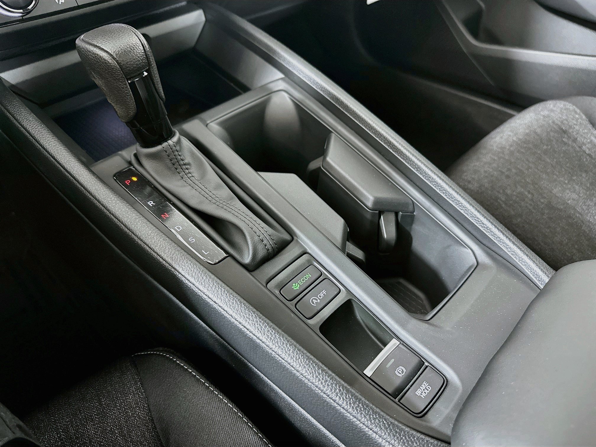 Used 2025 Honda Accord SE image 16