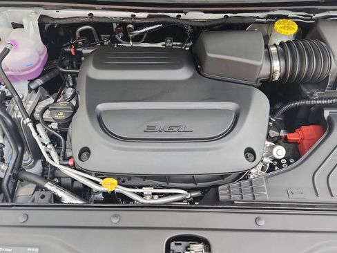 New 2027 Chrysler Pacifica LX FWD image 33