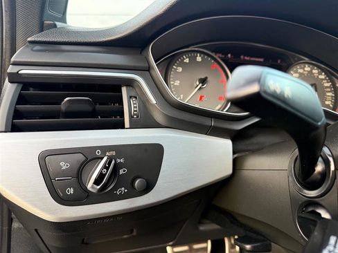 Used 2018 Audi S4 Premium Plus image 40