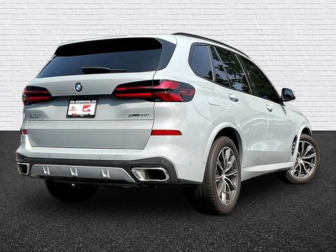 Used 2024 BMW X5 xDrive40i w/ M Sport Package AWD/4WD image 6