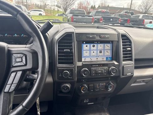 Used 2018 Ford F150 XLT w/ Equipment Group 302A Luxury image 19