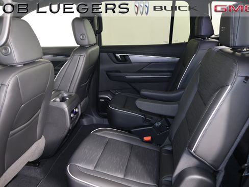 New 2026 Buick Enclave Sport Touring w/ Power Package AWD/4WD image 13