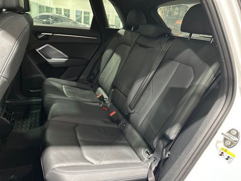Used 2022 Audi Q3 2.0T Premium AWD/4WD image 47