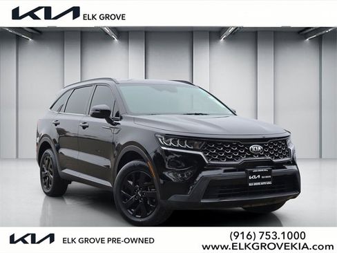 Used 2021 Kia Sorento S image 1