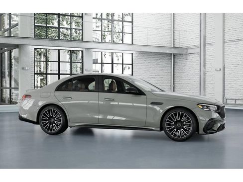 New 2026 Mercedes-Benz E 53 AMG e 4MATIC Sedan image 14