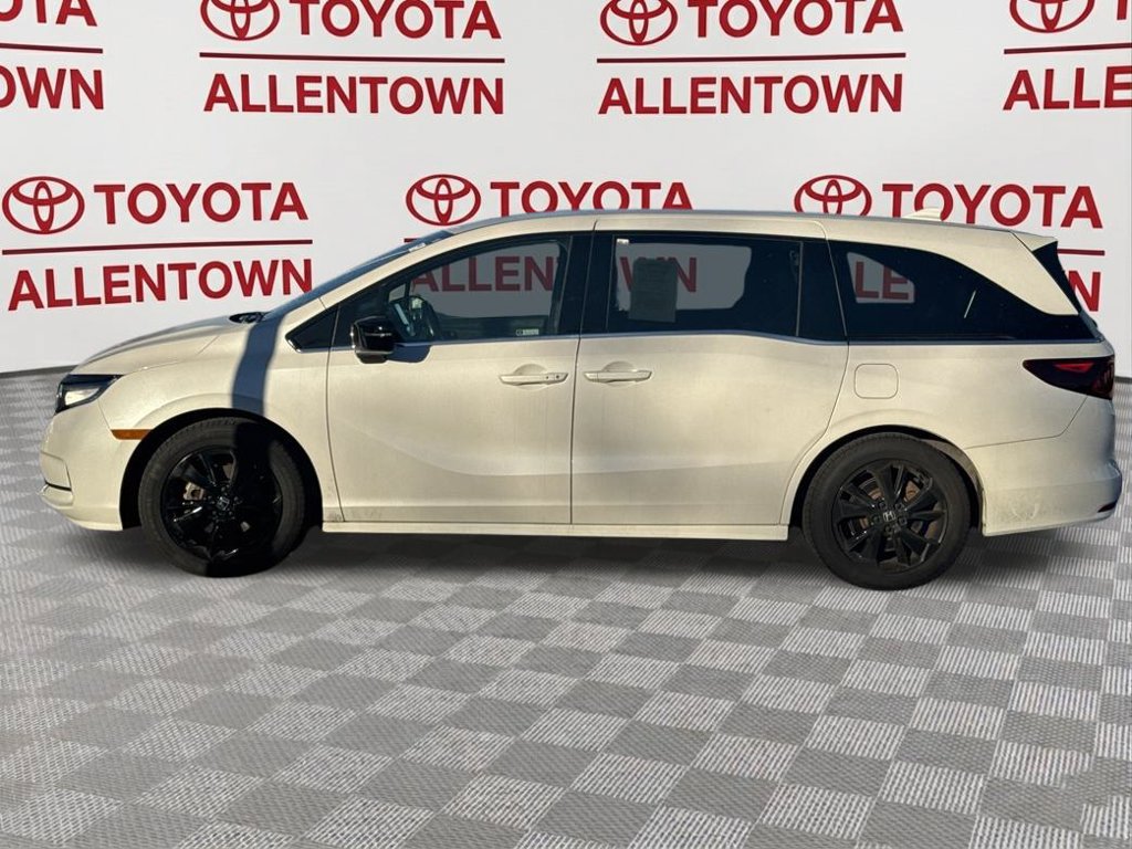 Used 2023 Honda Odyssey Sport image 6