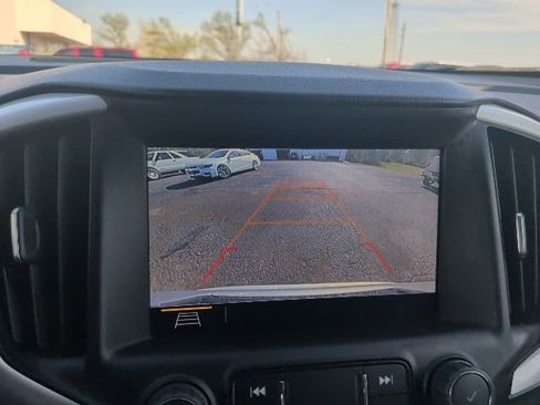 Used 2021 GMC Terrain SLT w/ Infotainment Package II image 31