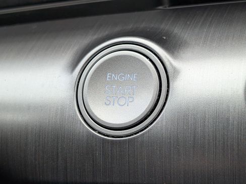 Used 2024 Hyundai Kona SEL image 25