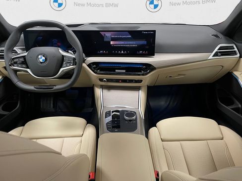 Certified 2025 BMW 330i xDrive Sedan w/ Premium Package image 8