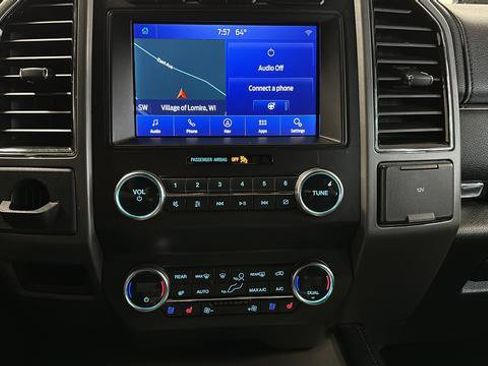 Used 2020 Ford Expedition Max XLT w/ Equipment Group 202A AWD/4WD image 13