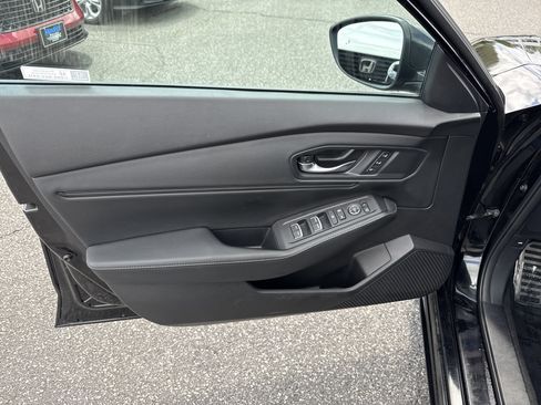 Used 2023 Honda Accord Sport image 14