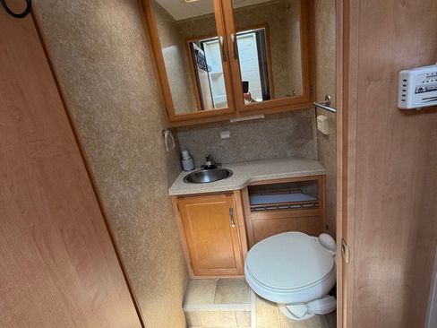 Used 2008 Chevrolet Express 3500 w/ RV Package image 16